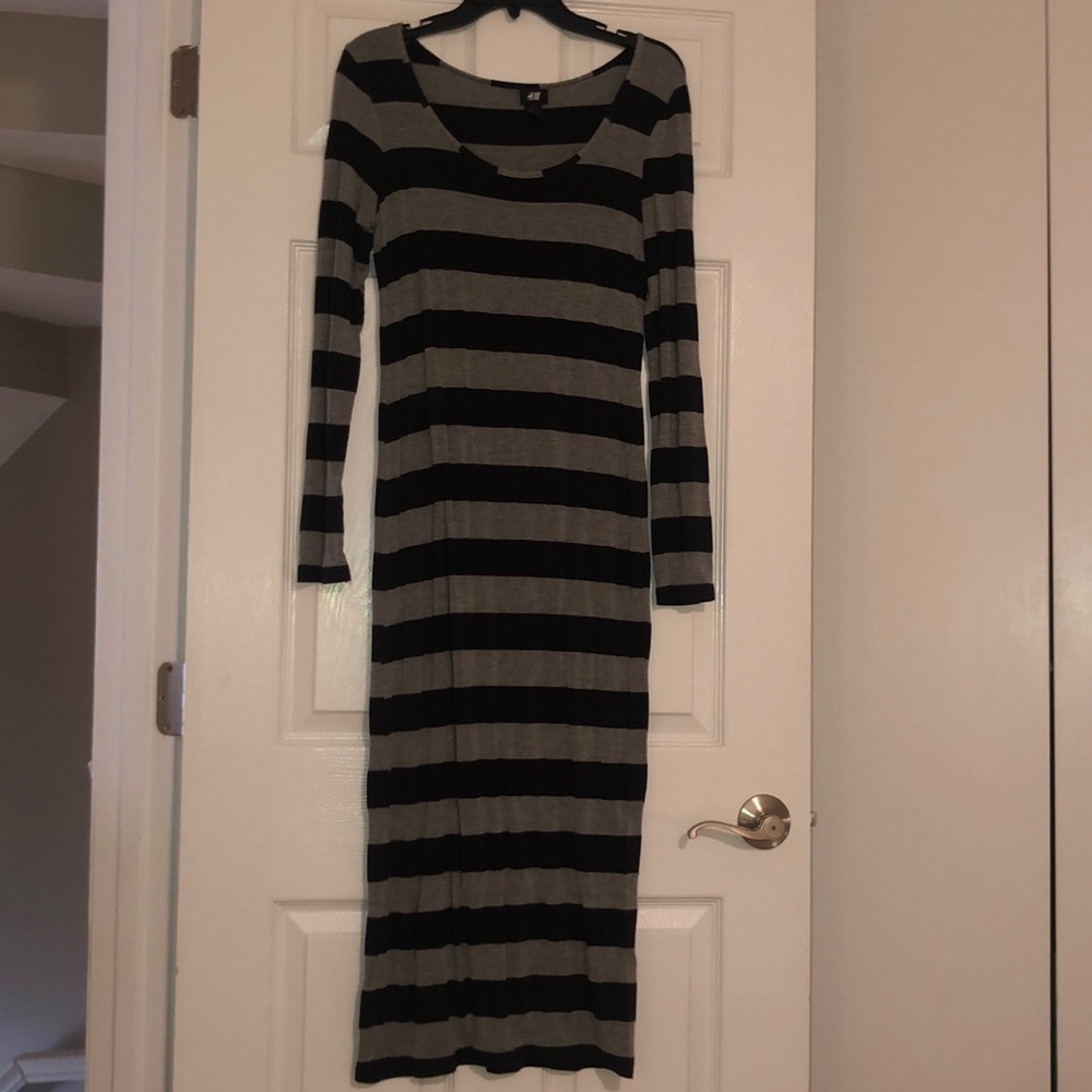T-shirt midi dress